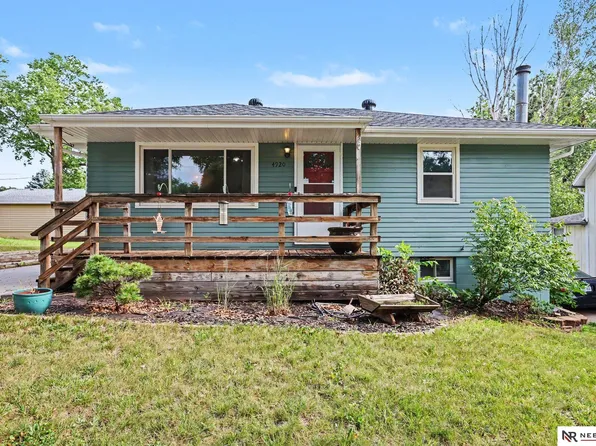4920 Hillside St, Lincoln, NE 68506
