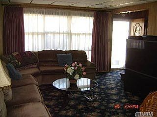 2nd image of 1511 Caryl Ct