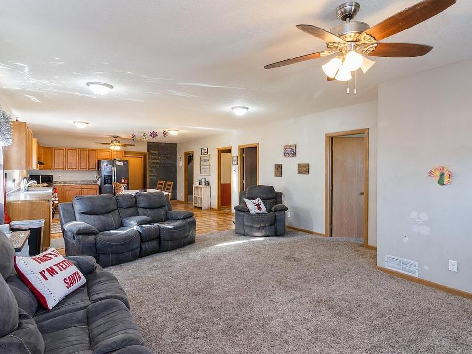 2613 Homestead Ave, Winterset, IA 50273 Zillow