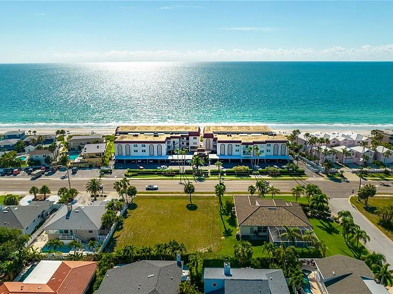2900 Gulf Blvd #204 — Photo 44