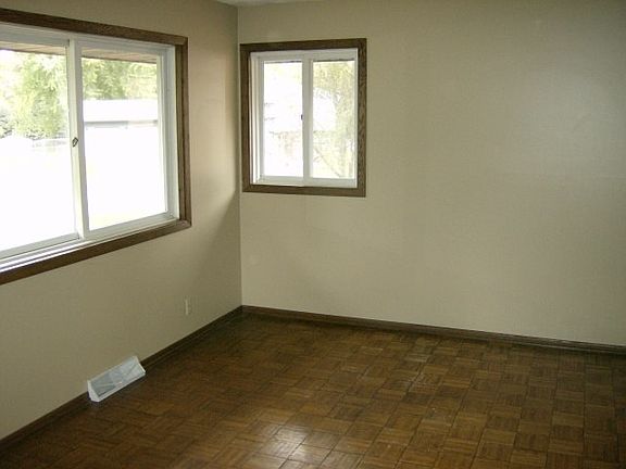 2nd image of 4260 Ivy Ct N