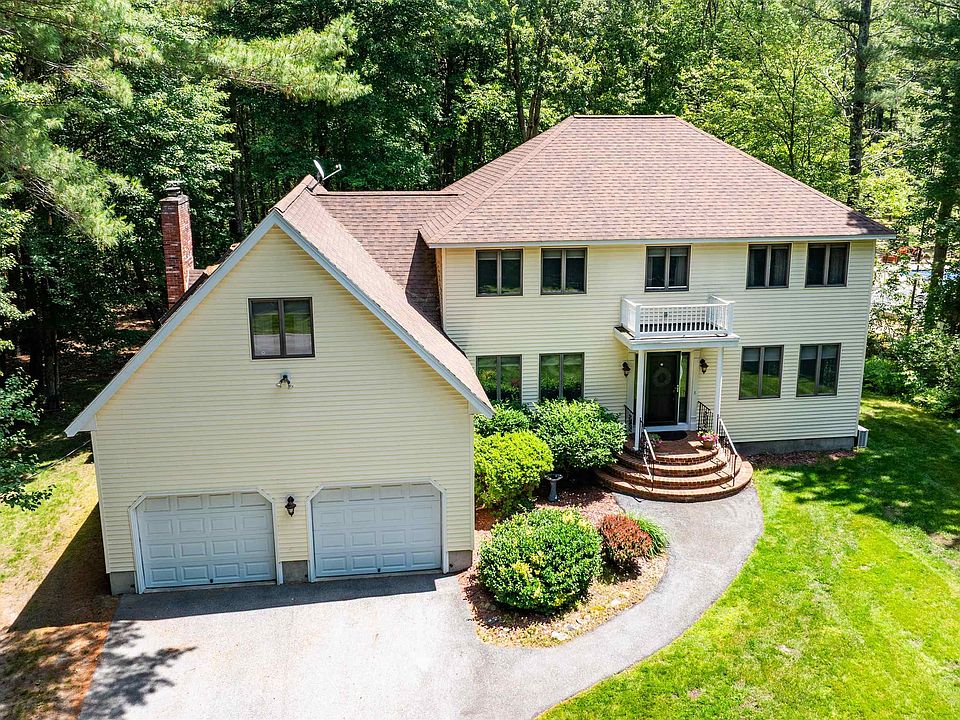 1st image of 7 Golden Oaks Drive