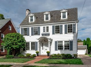 38 Hedge Pl, Kingston, PA 18704