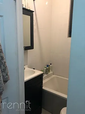 Rented by Rennit Inc. | media 54