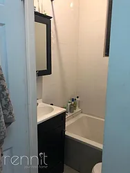 Rented by Rennit Inc.