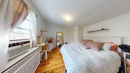 Rented by Bond New York