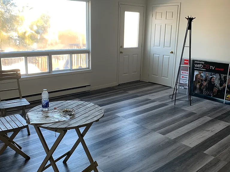 303 Killaly St W — Photo 16