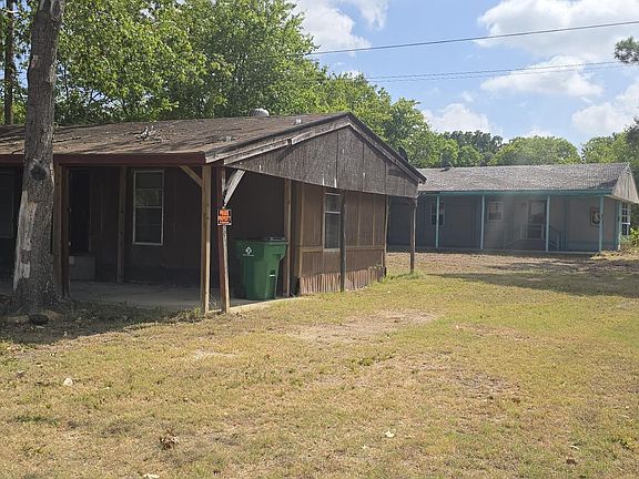 4th image of 210 Kelly Ln