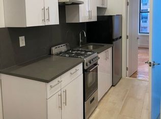 11 Stanton St APT 2B, New York, NY 10002