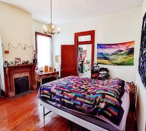 4th image of 4903 Camp St #B