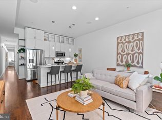 2550 University Pl NW APT 2, Washington, DC 20009