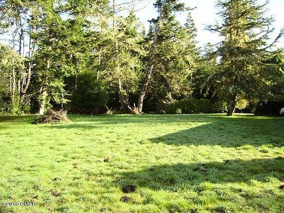 5th image of 45451 Overton Dr
