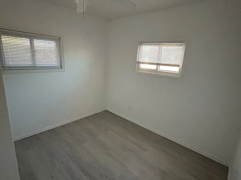874 S Palm Ave — Photo 12
