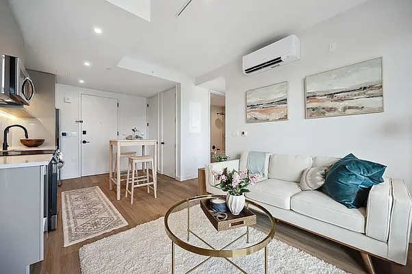 Living room, photo 3