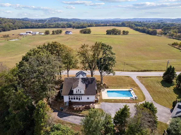 795 Waco Rd, Lynnville, TN 38472