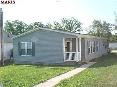 204 Franklin Ave Photo 1