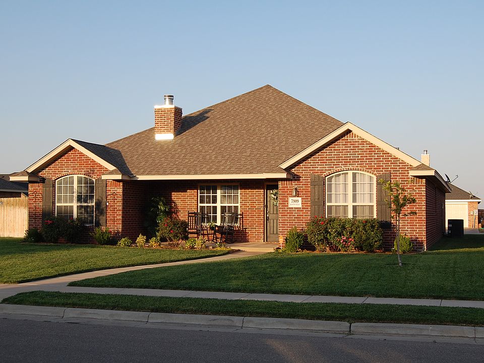 1st image of 7909 Knoxville Dr