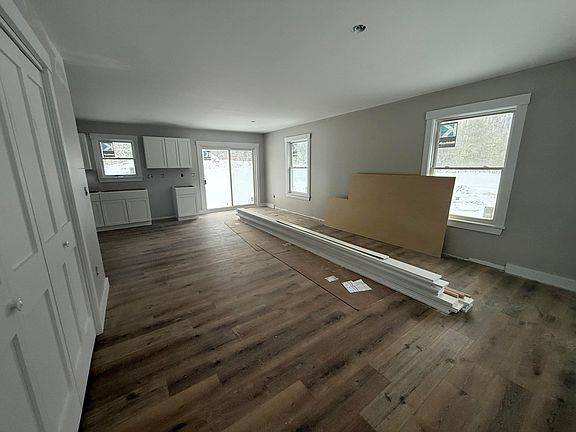 5th image of 473b Middle Road