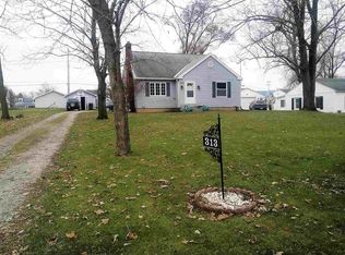 313 W Roe St, Ossian, IN 46777