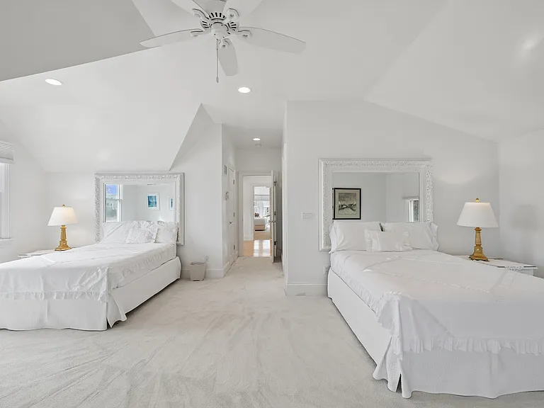 145 Olivers Cove Ln — Photo 31