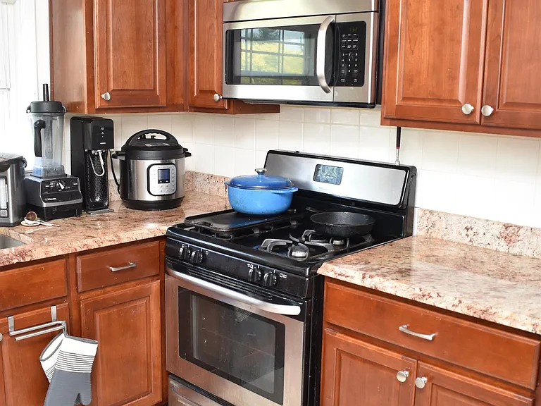 C7-2250 Triphammer Rd #C7 — Photo 7