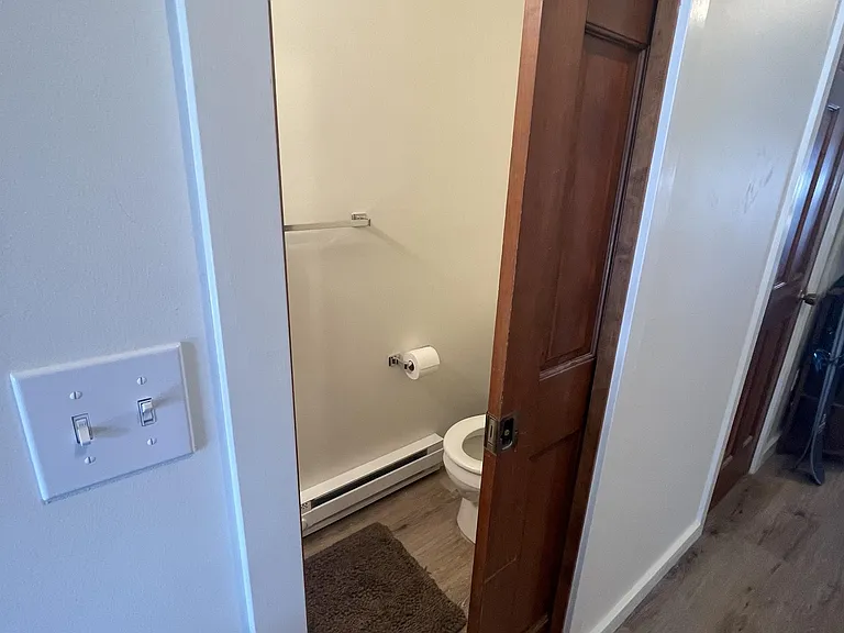 1611 W Koch St #30-1 — Photo 10