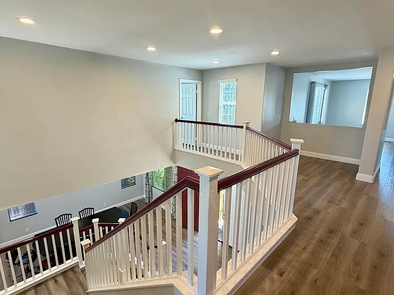 37121 Edgemont Dr — Photo 24