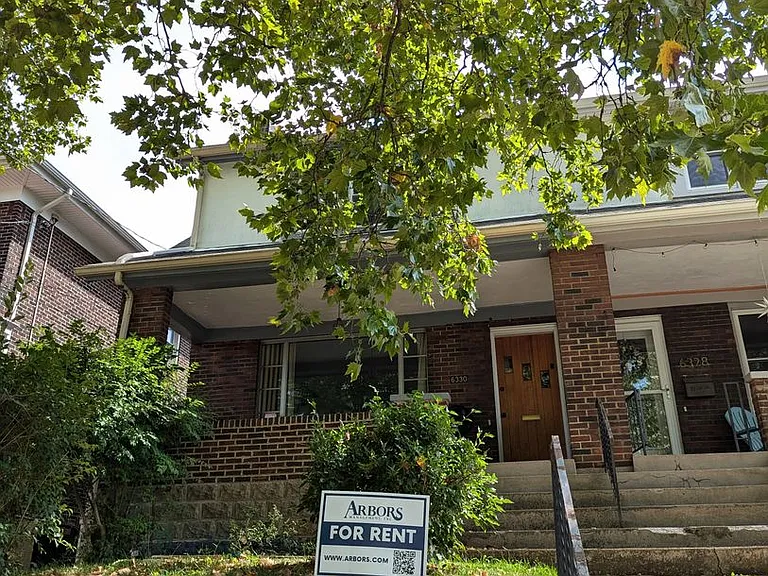 6330 Crombie St — Photo 2