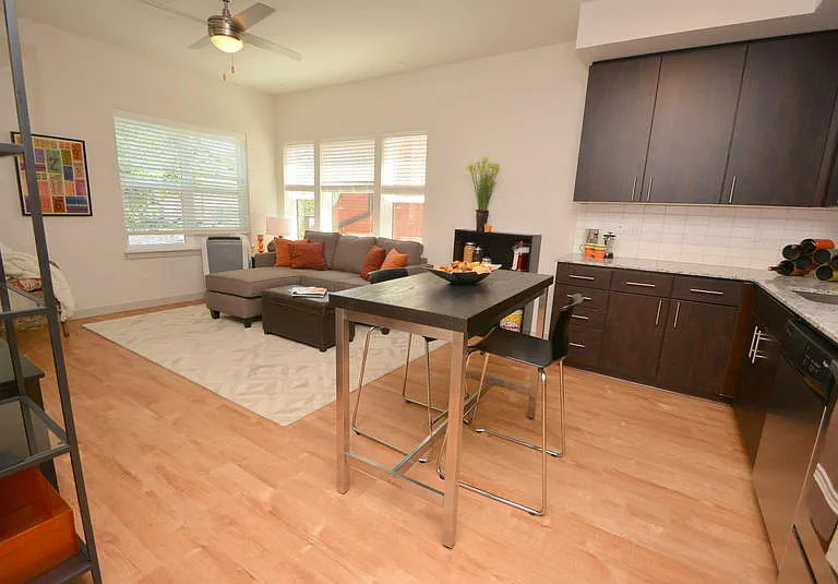 4018 N Mississippi Ave — Photo 25
