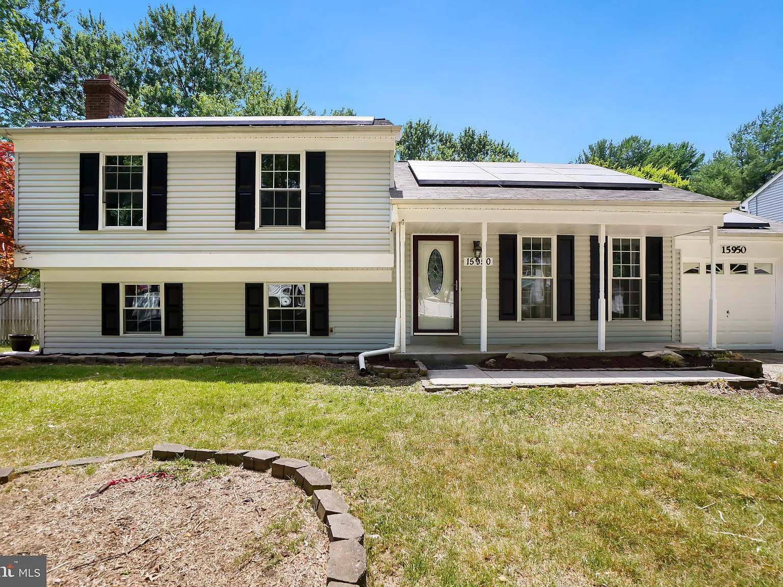 4 bed, 2.5 bath, 1728 sqft, $3,400 — Photo 2