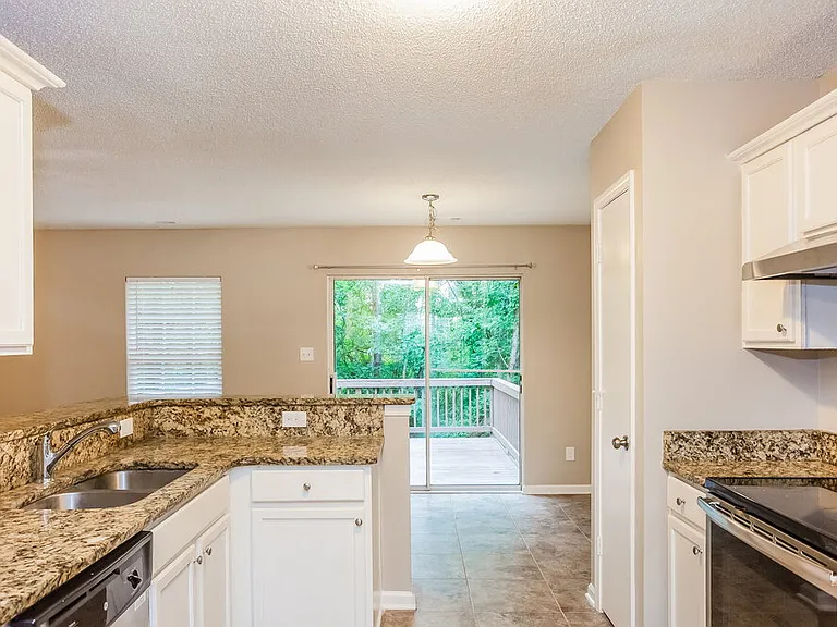 10555 Katie Creek Ct — Photo 8