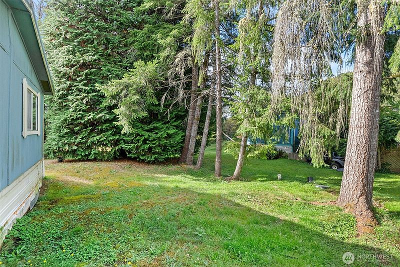 3rd image of 850 Crescent Street #53