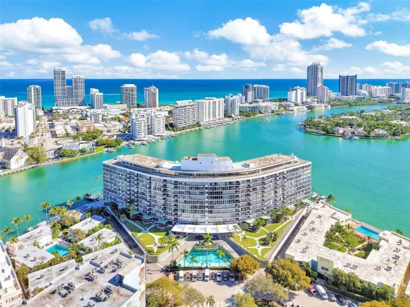 900 Bay Dr APT 321, Miami Beach, FL 33141