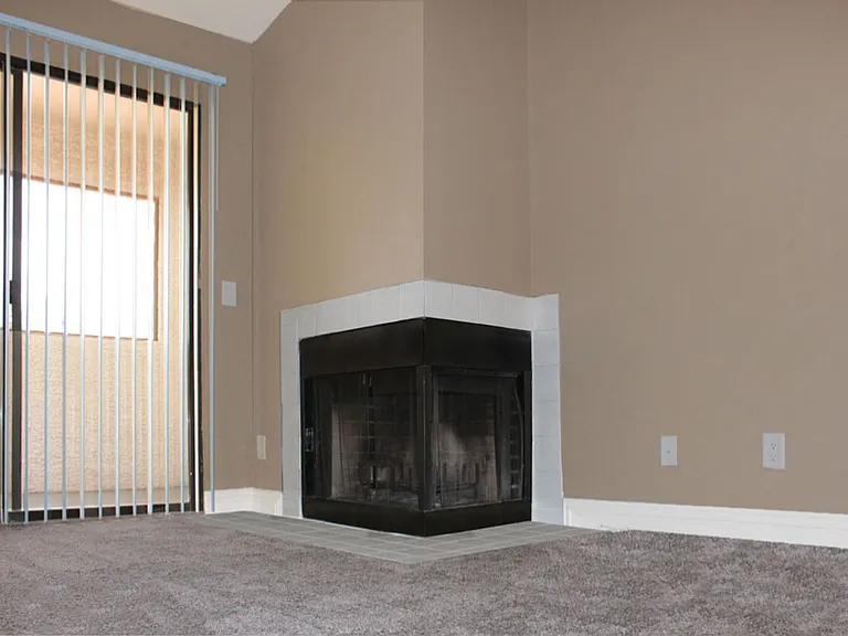 Mandalay Bay Apartments — Photo 7