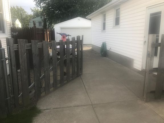 3rd image of 203 Fancher Ave