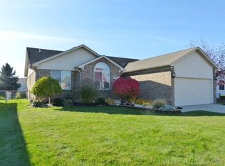 25484 Noble Dr, Chesterfield, MI 48051