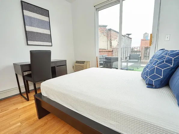 212 East 10th Street image 11 of 15