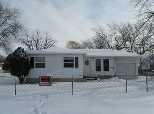 3104 28th St, Port Huron, MI 48060