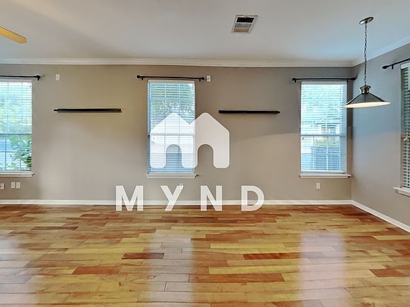 3rd image of 8518 Cahill Dr APT 18