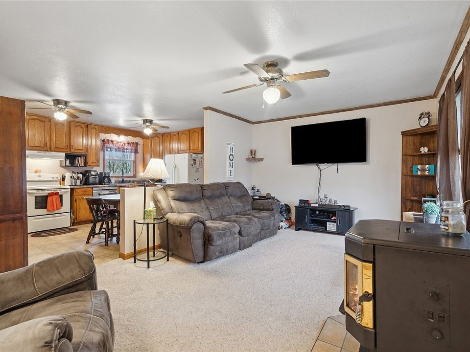 308 N Main St, Onslow, IA 52321 Zillow