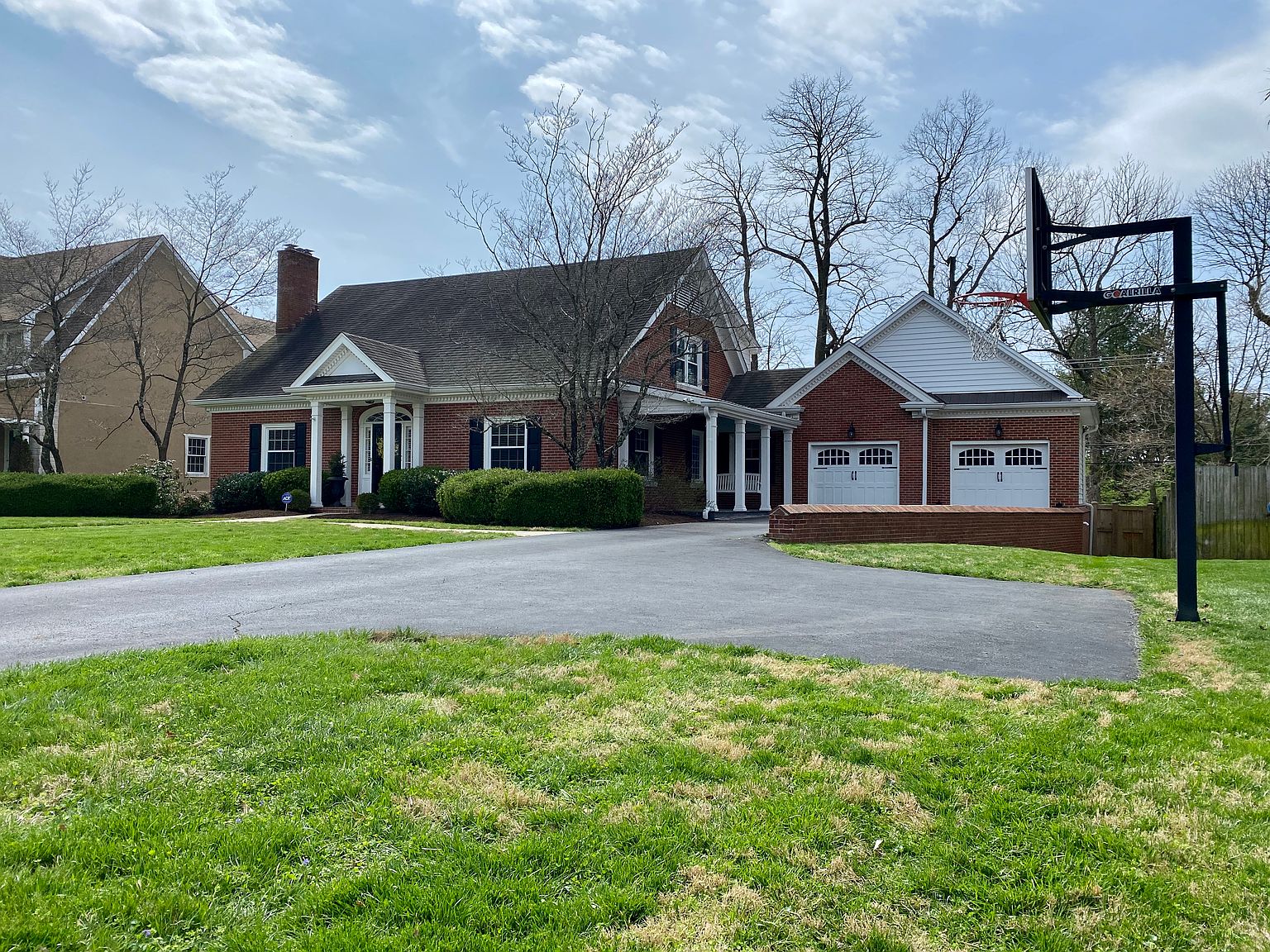 1086 Lakewood Dr, Lexington, KY 40502 | Zillow