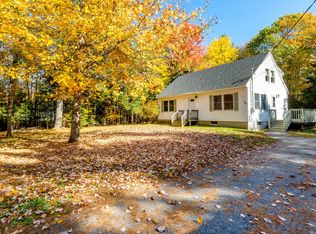 123 White Rd, Bowdoinham, ME 04008