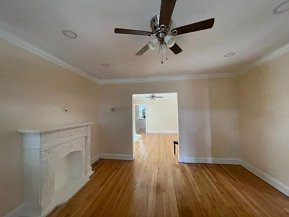 3rd image of 8824 S Throop St