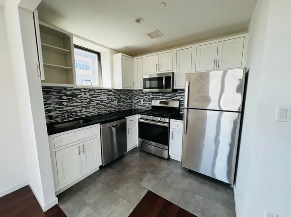 45 Hinckley Place image 1 of 7