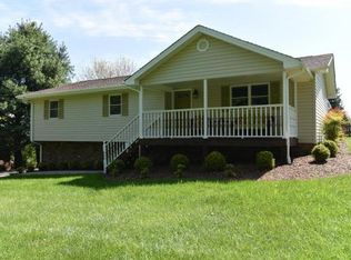 127 Bob Davis Rd, Gray, TN 37615