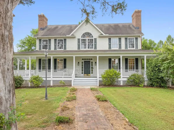 3320 Long Acre Rd, Palmyra, VA 22963