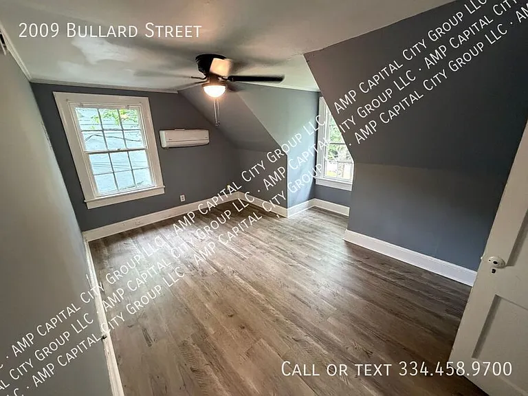 2009 Bullard St — Photo 11