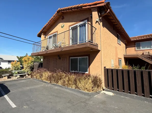 Very Nice 2 bedroom/2 Bathroom home close to Dining and Shopping, 10002 San Juan St, Spring Valley, CA 91977