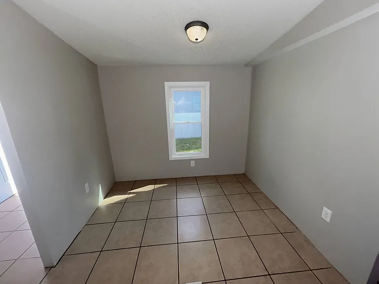 3118 Dudley Rd #16 — Photo 7