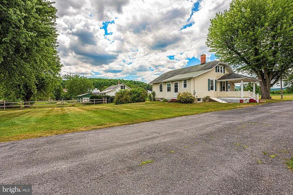 16627 Sabillasville Rd — Photo 3